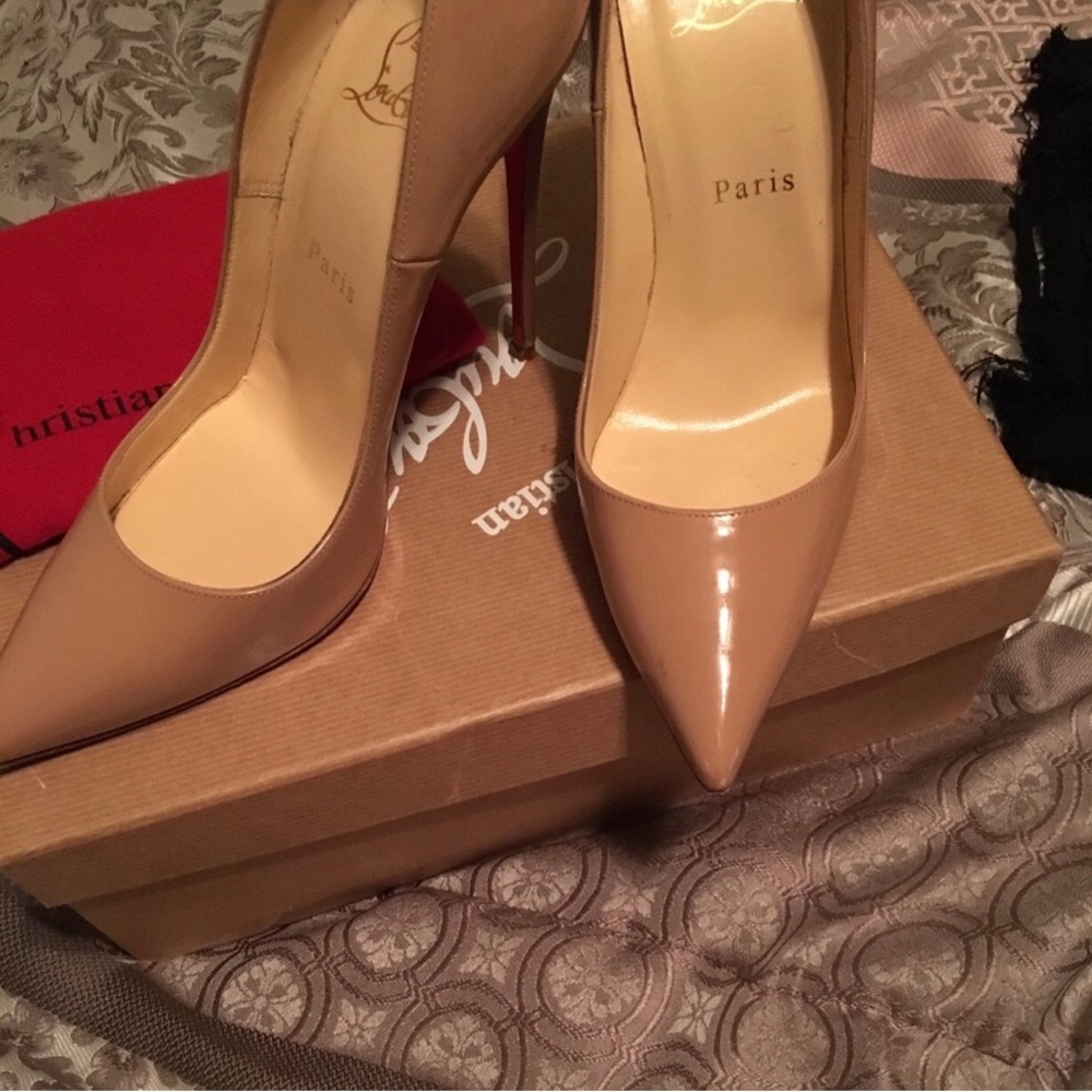 Tan So Kate Christian Louboutin 38.5 (8.5)